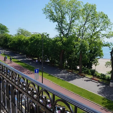 Promenade 5* Μπουργκάς