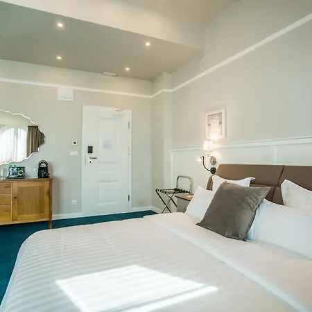 Ξενοδοχείο Promenade