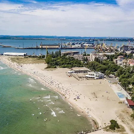 Promenade Μπουργκάς
