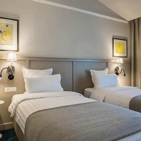 Hotel Promenade Burgas City